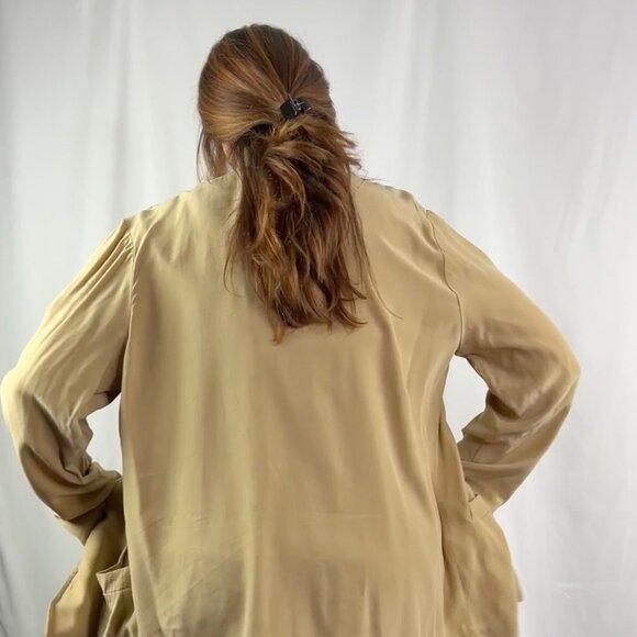 Lightweight 100% Silk Beige Blazer Jacket - Picture 4 of 11